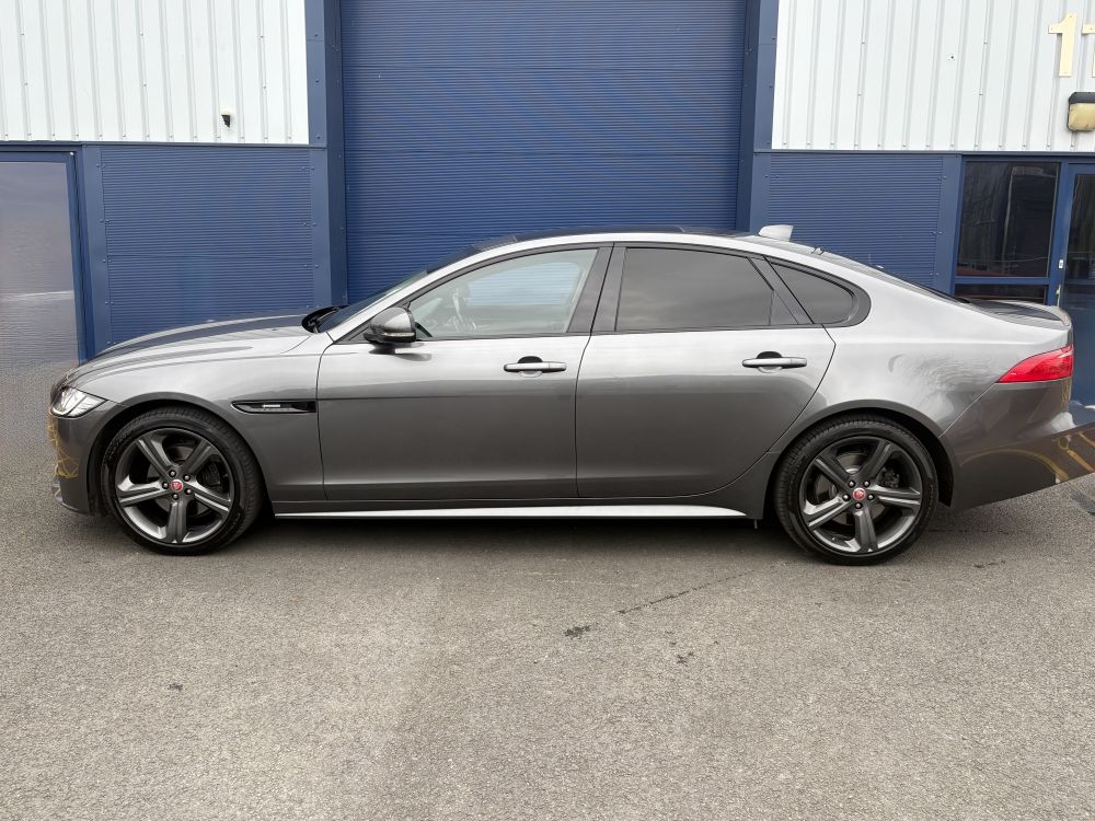 Jaguar XF