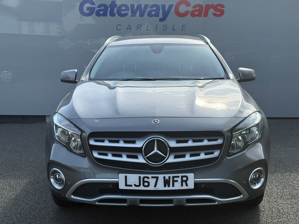 Mercedes Benz GLA