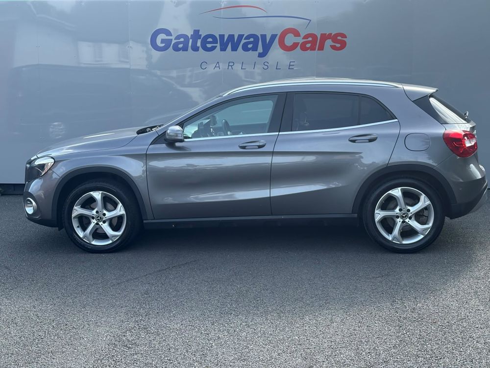 Mercedes Benz GLA