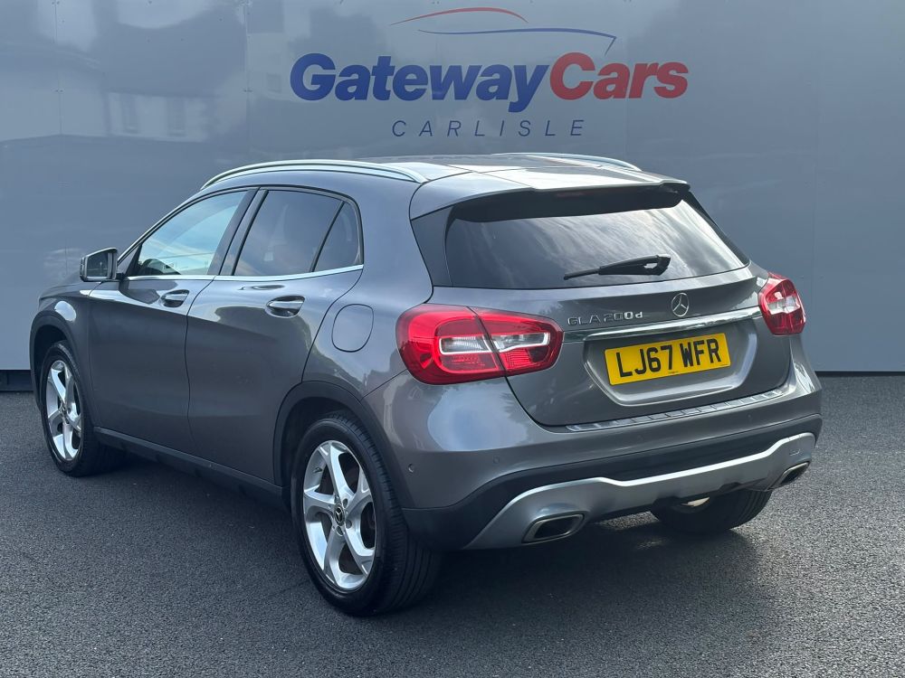 Mercedes Benz GLA