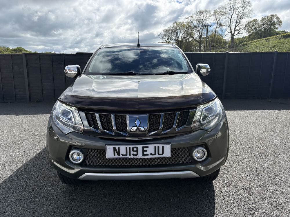 Mitsubishi L200