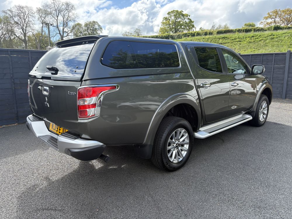Mitsubishi L200