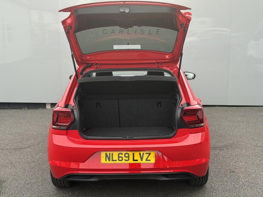 VW Polo