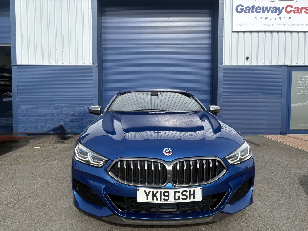 BMW M850i