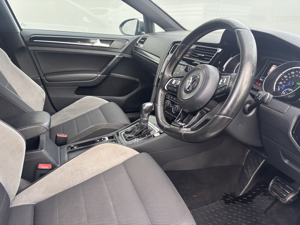 VW Golf